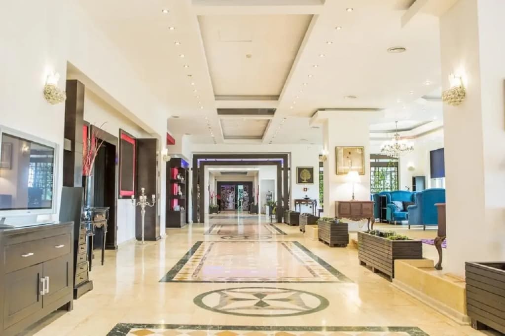 Hotel photo 5