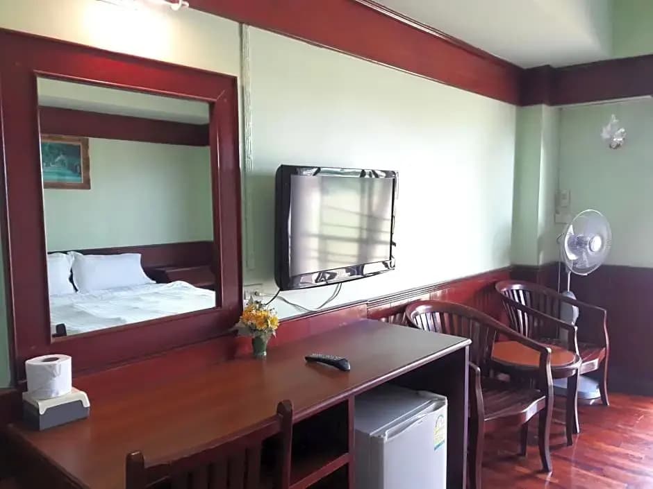 Deluxe Double room twin beds
