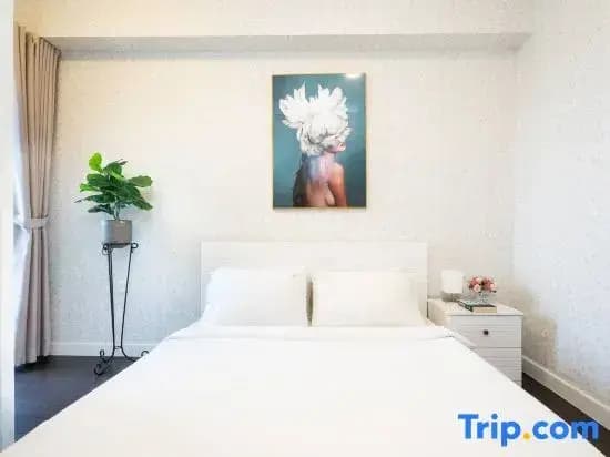 3 Bedrooms Apartment