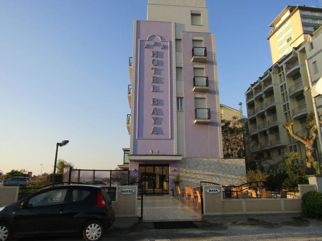 Hotel photo 1