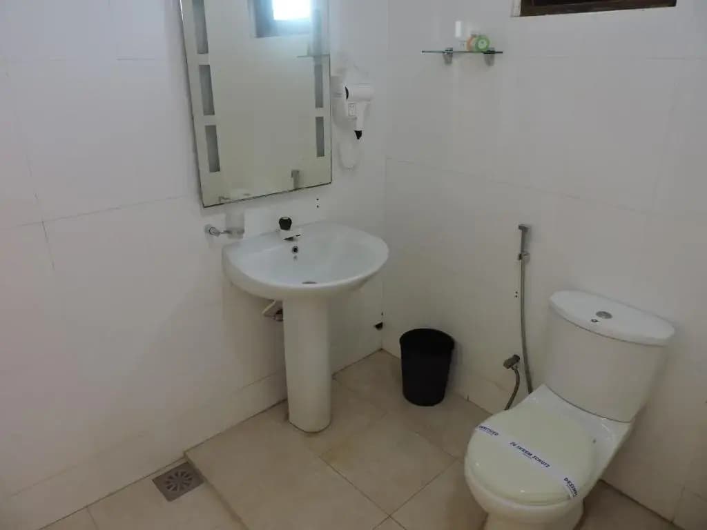 Deluxe Double room with balcony and with sea view full double bed