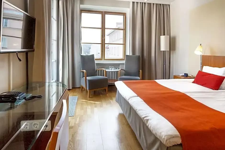 Superior Double Family room full double bed