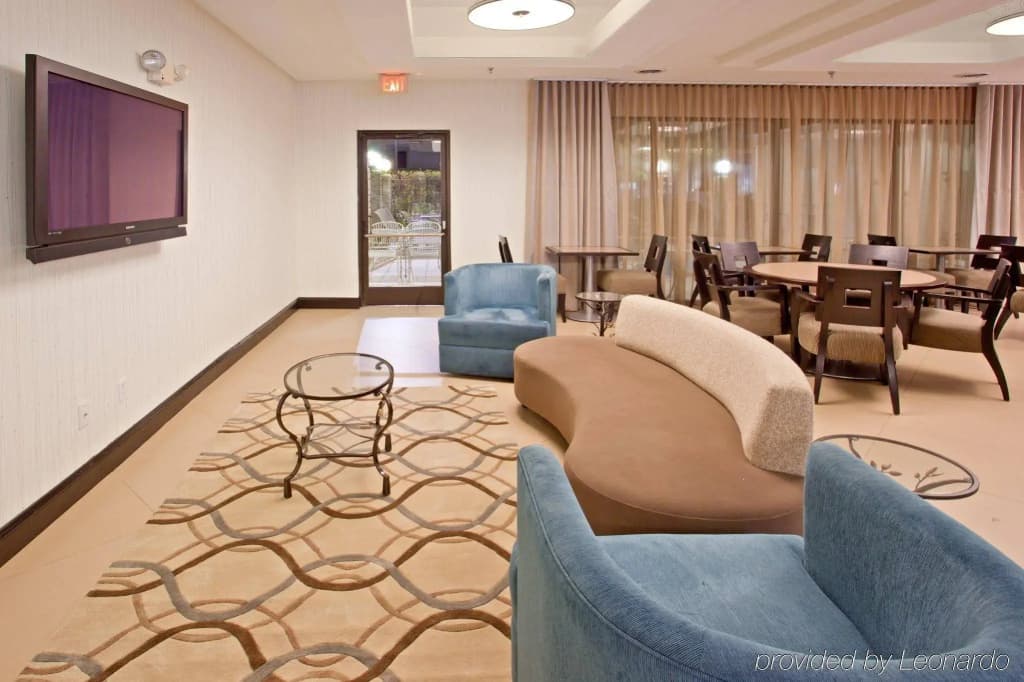 Hotel photo 11