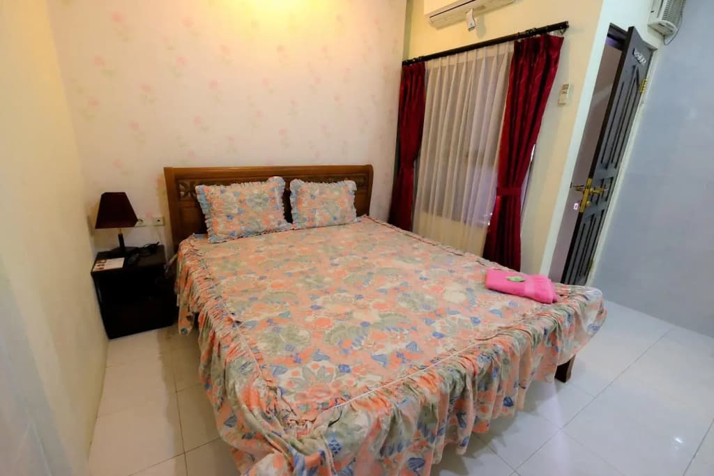 Deluxe Double room full double bed