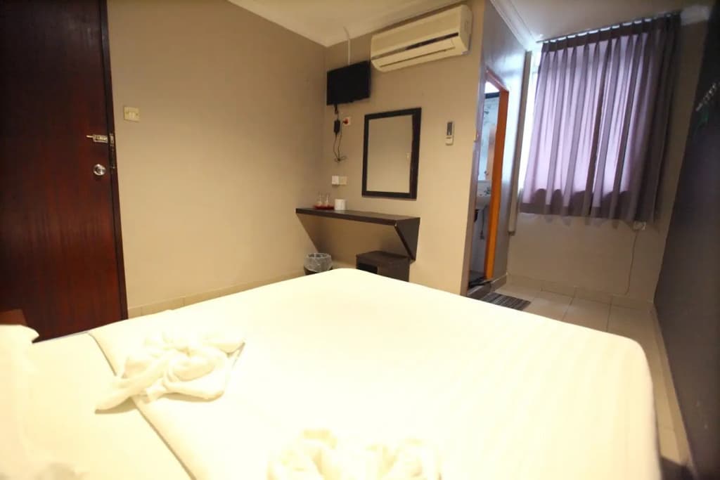 Deluxe Double room full double bed