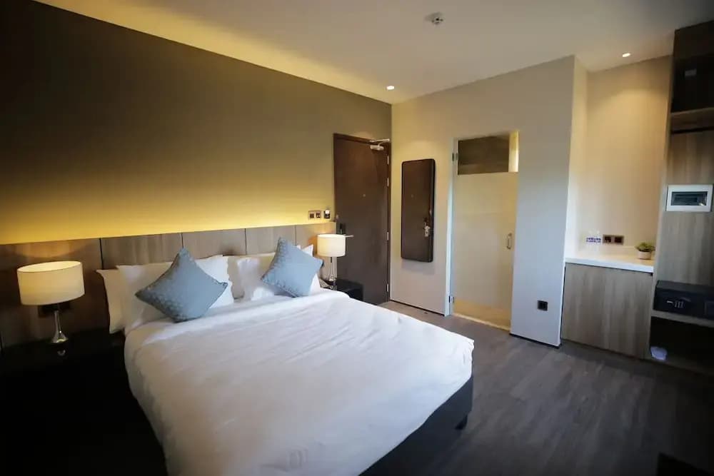 Superior Double room full double bed