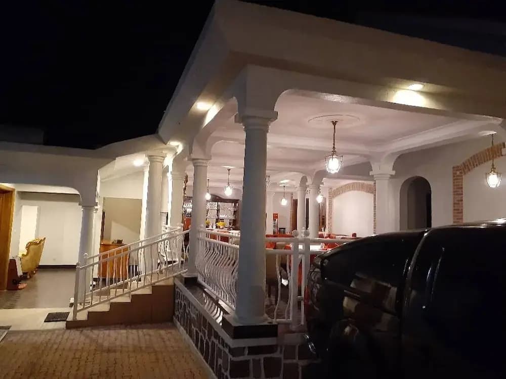 Hotel photo 2