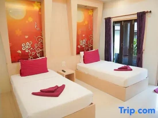 Garden Double Villa twin beds