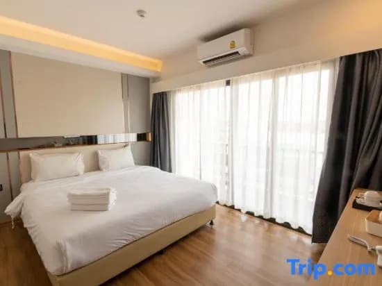 Grand room