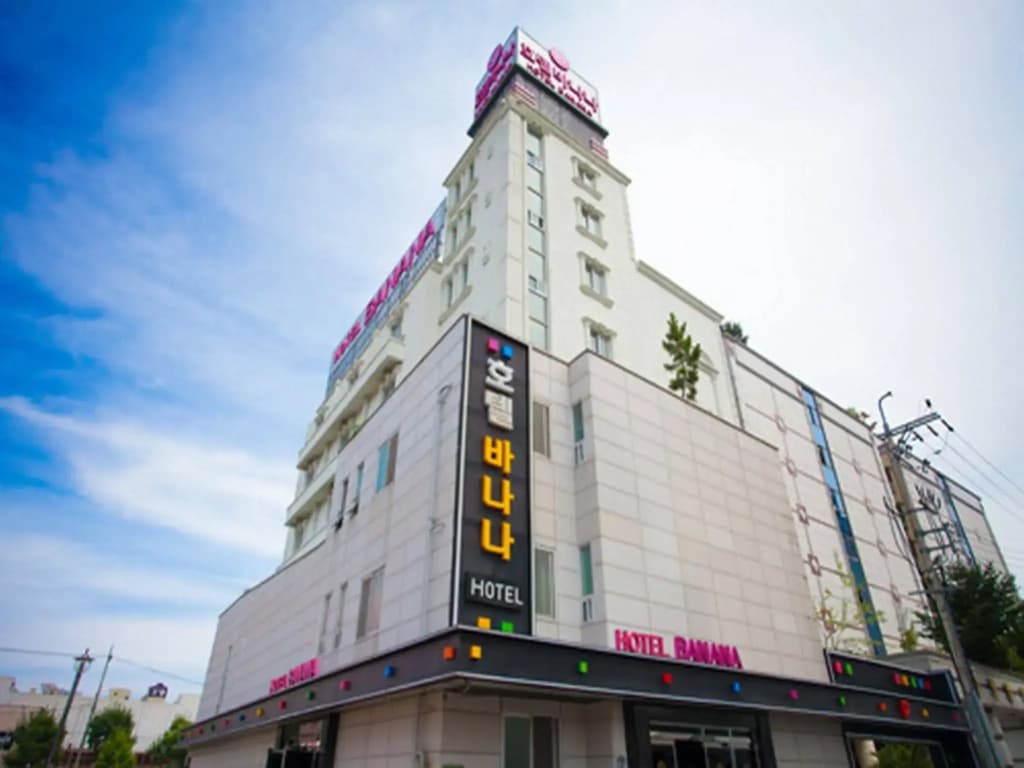 Hotel photo 1