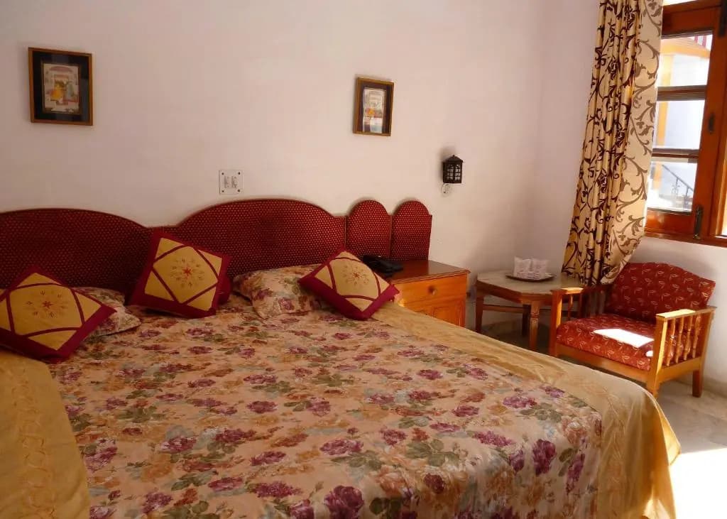 Standard Double room full double bed