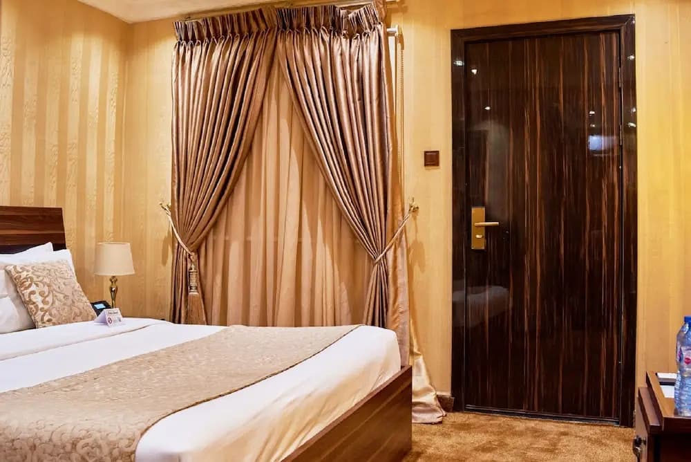 Luxury room