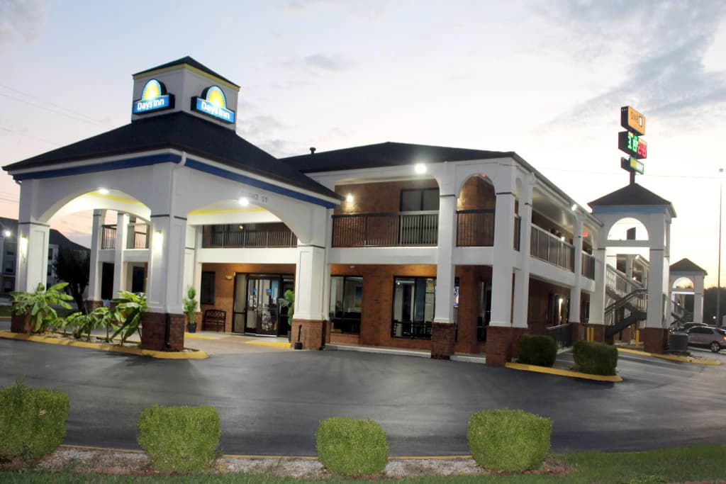 Hotel photo 1
