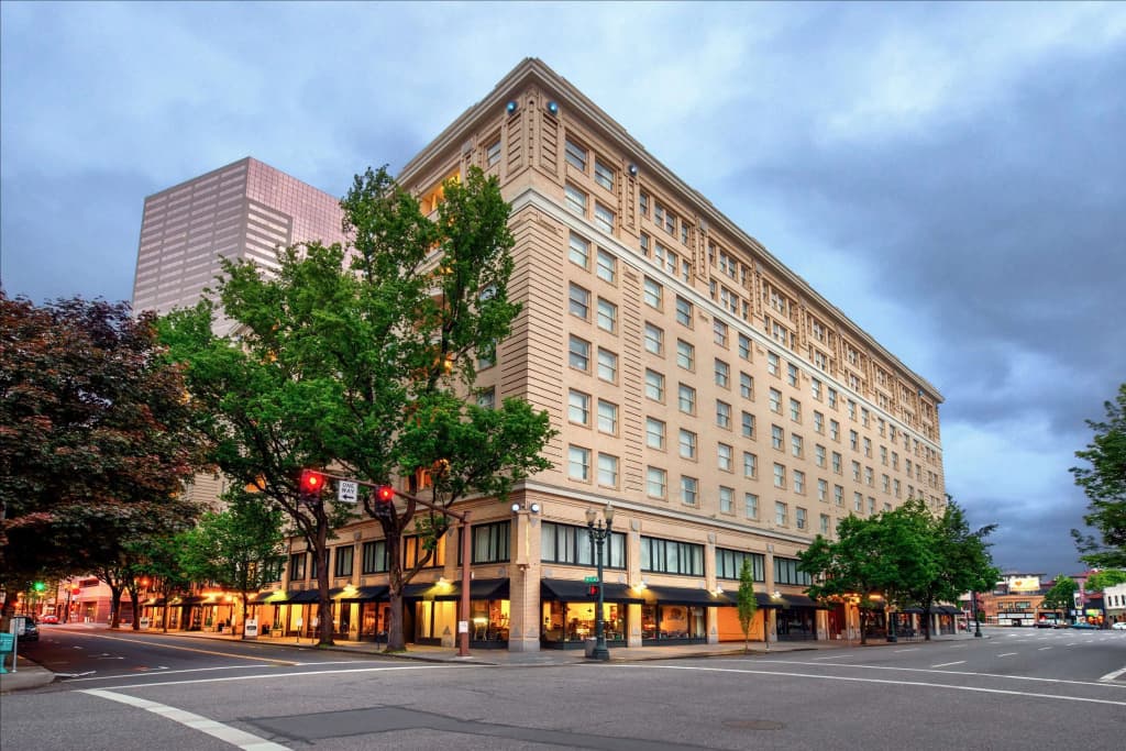 Hotel photo 1
