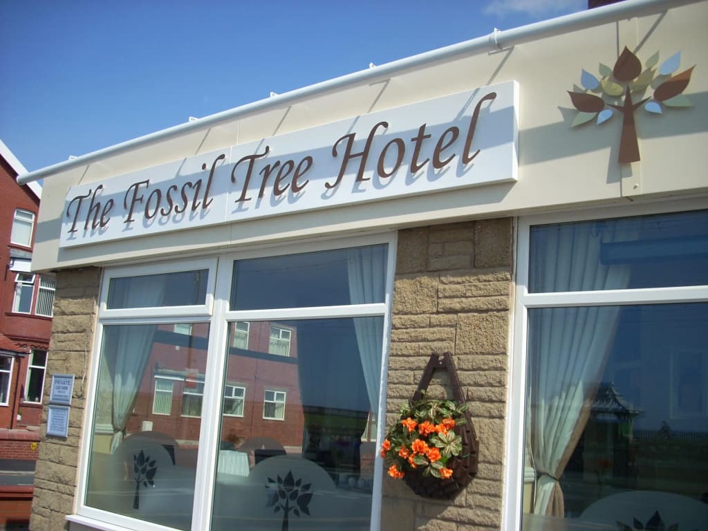 Hotel photo 1