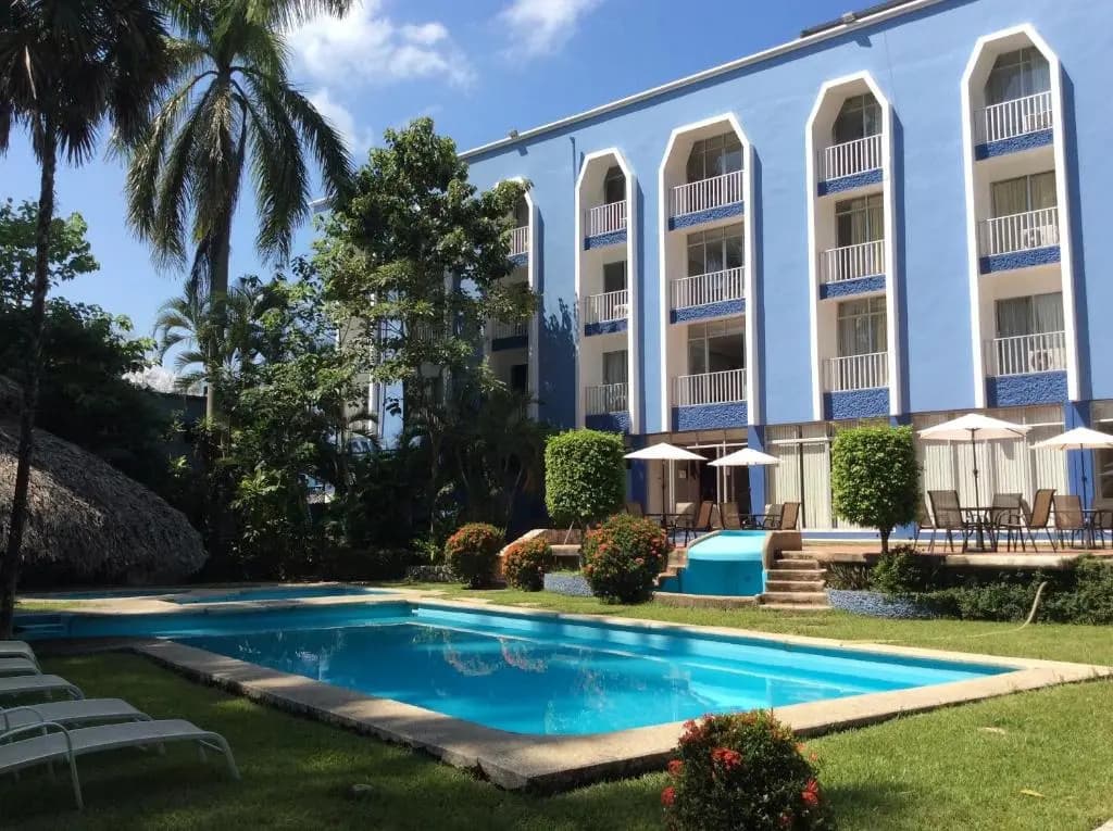 Hotel photo 12