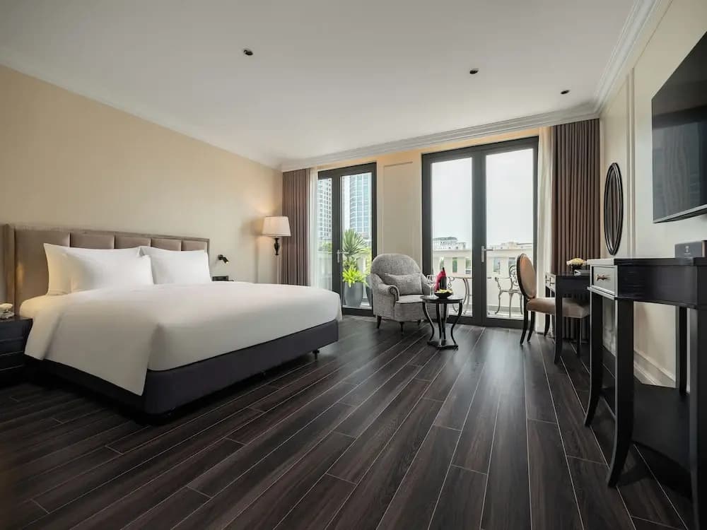 Executive room with balcony