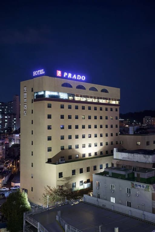 Hotel photo 1