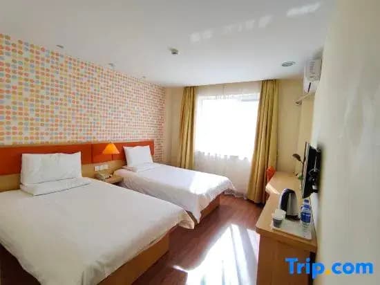 Standard Double room twin beds