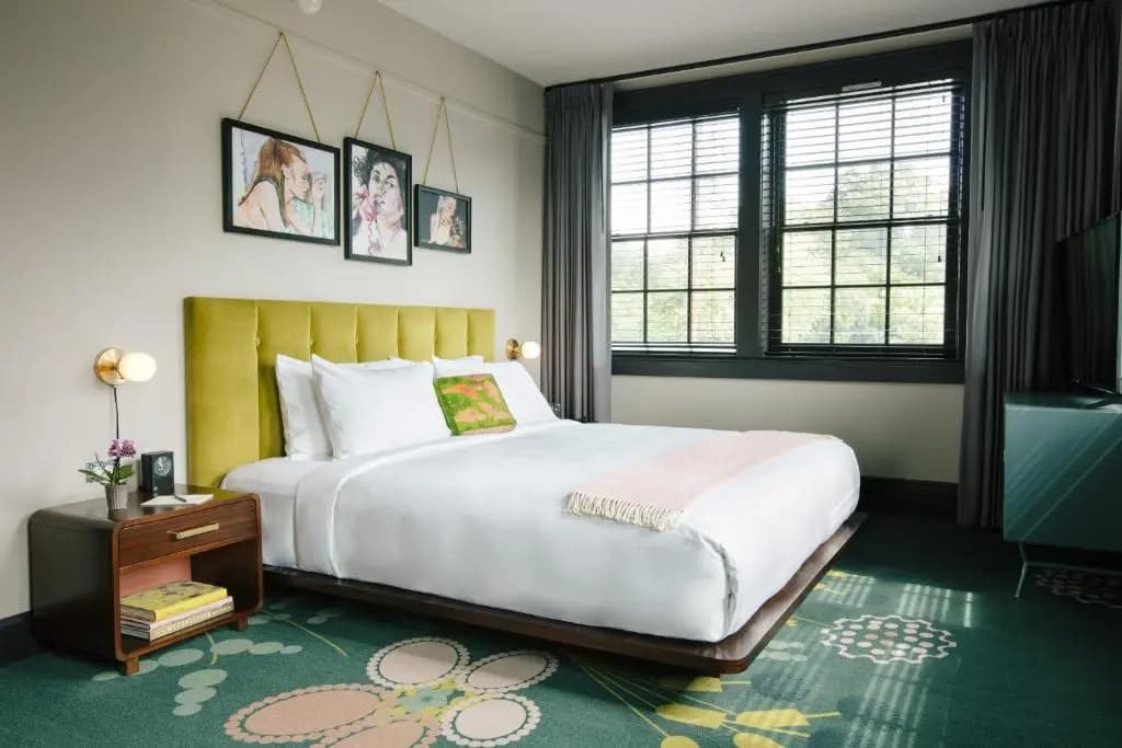 Deluxe Double room full double bed
