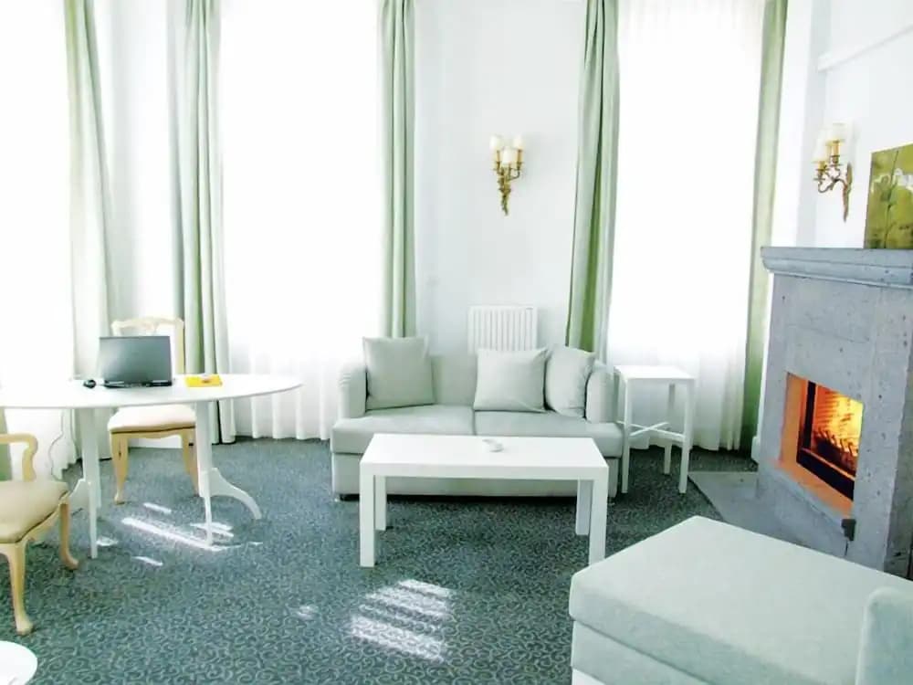 Luxury room