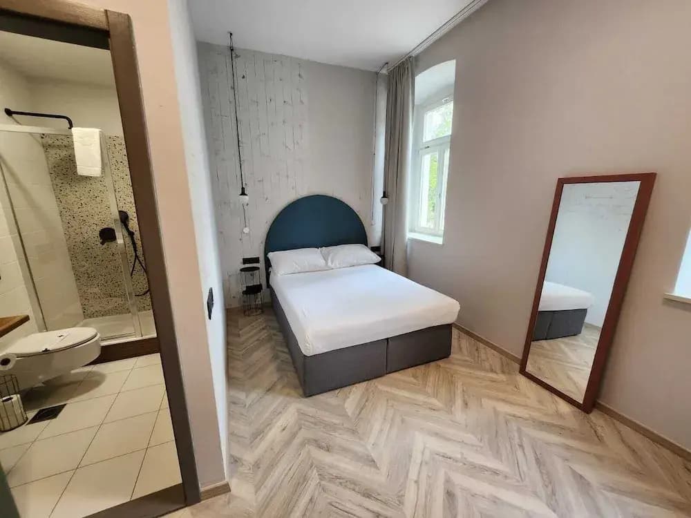 Superior Double room with sea view full double bed