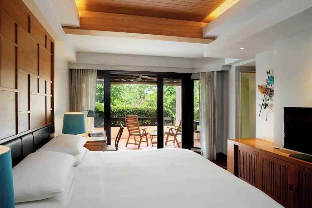 Double Ground Floor room with garden view full double bed