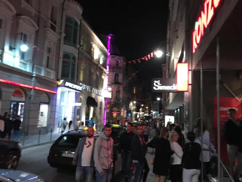 Hotel photo 1