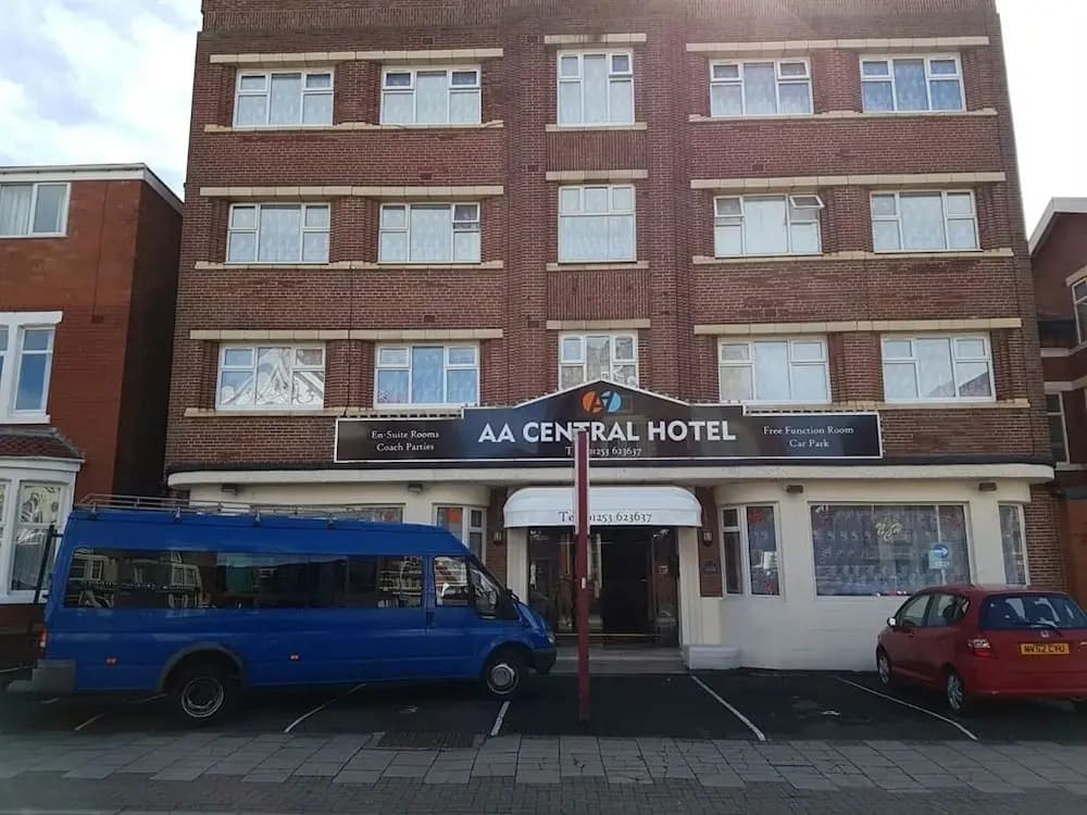 Hotel photo 1