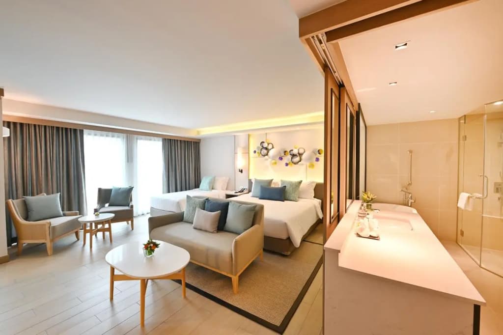 Standard Triple Family room