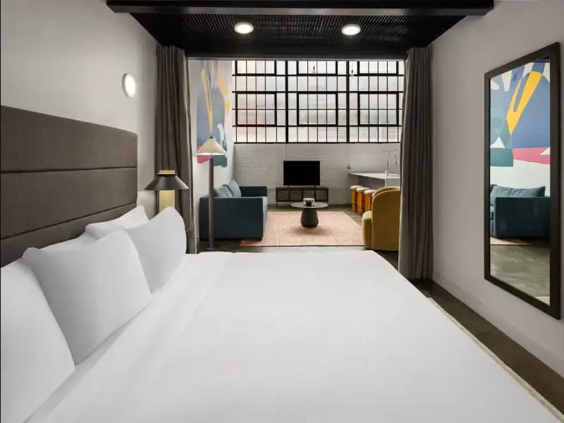 Quadruple Apartment
