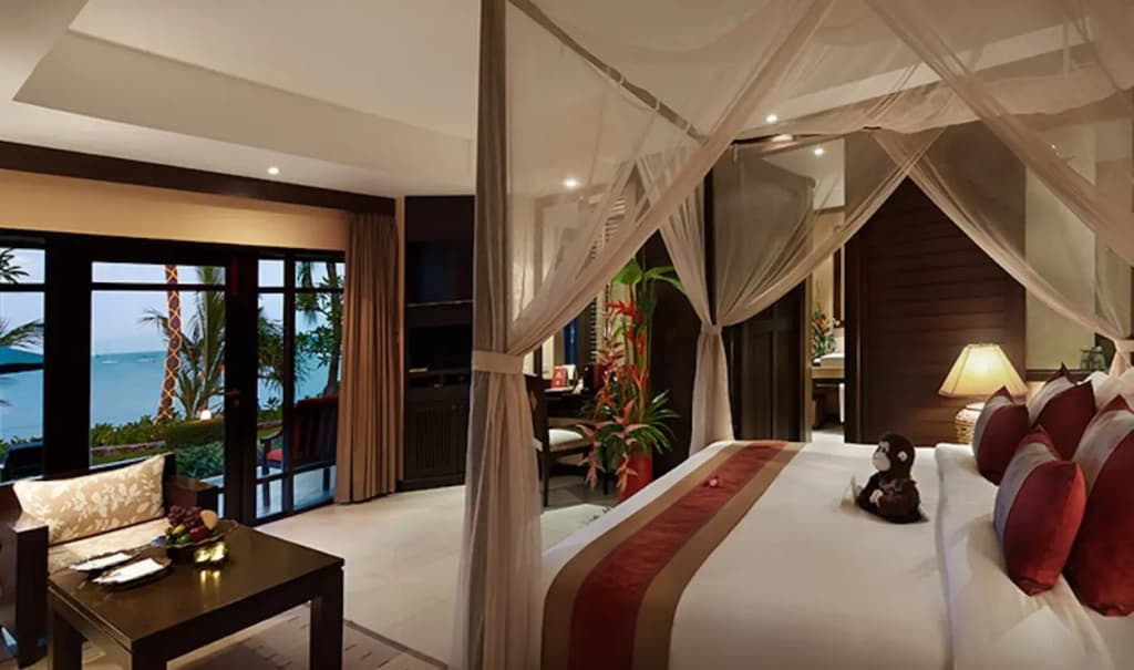 Villa beachfront