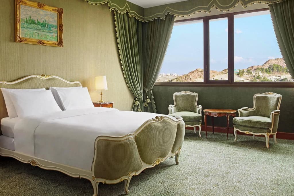 Double Suite with balcony full double bed