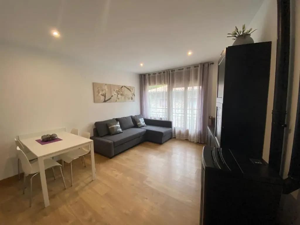 Apartment with balcony