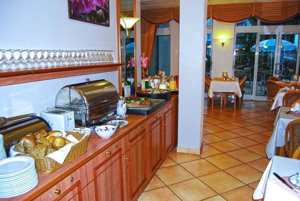 Hotel photo 18