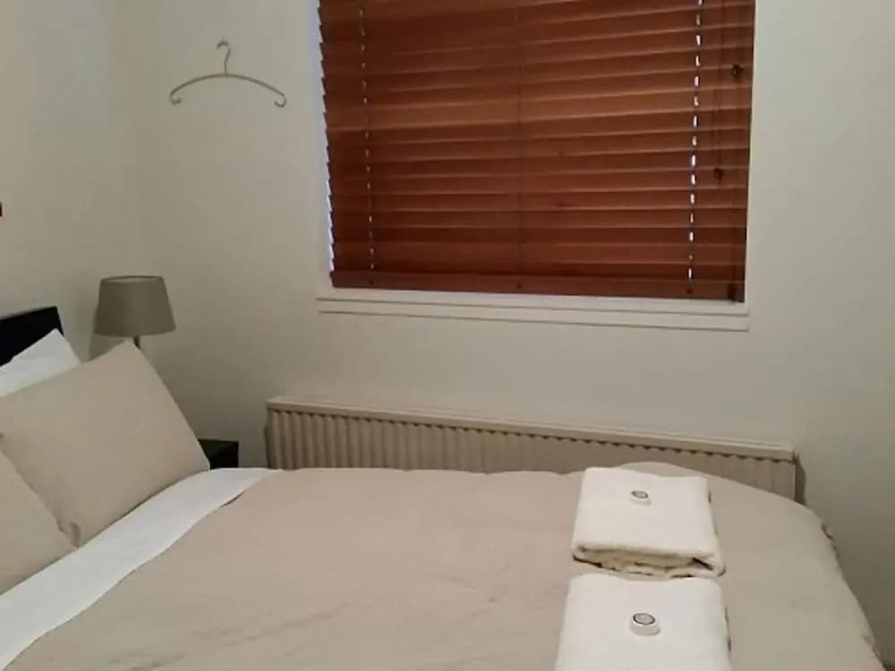 2 Bedrooms Apartment with balcony