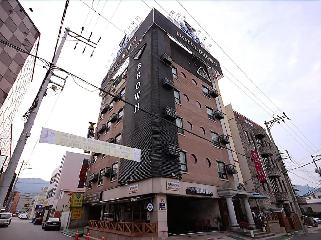 Hotel photo 1