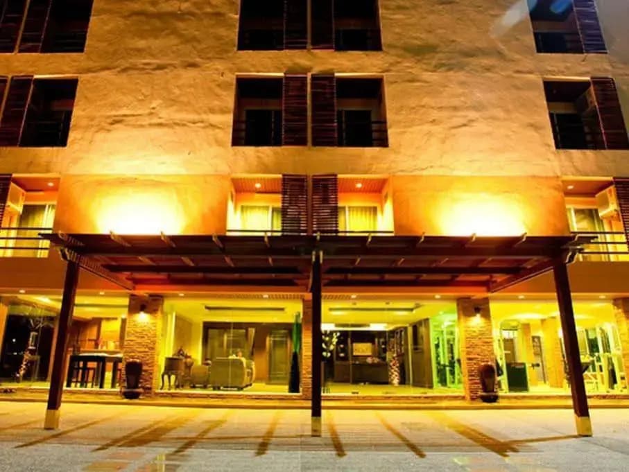 Hotel photo 1