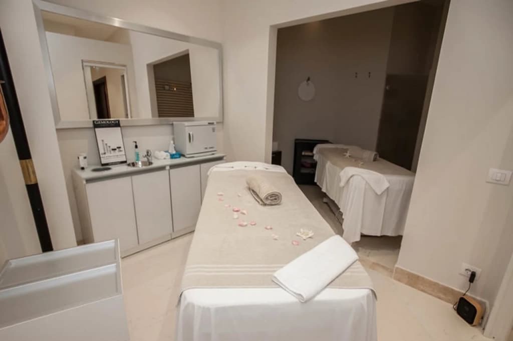 Hotel photo 40