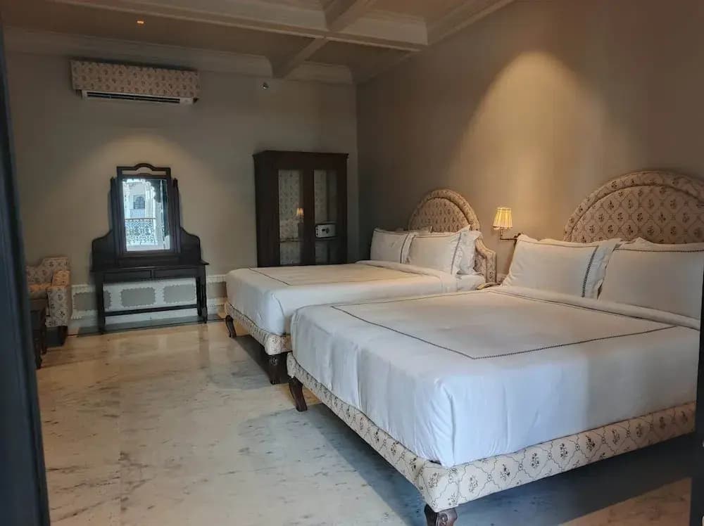 Premier Family room