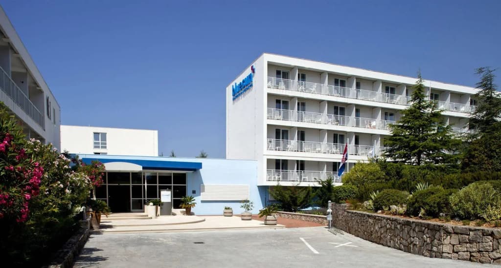 Hotel photo 1