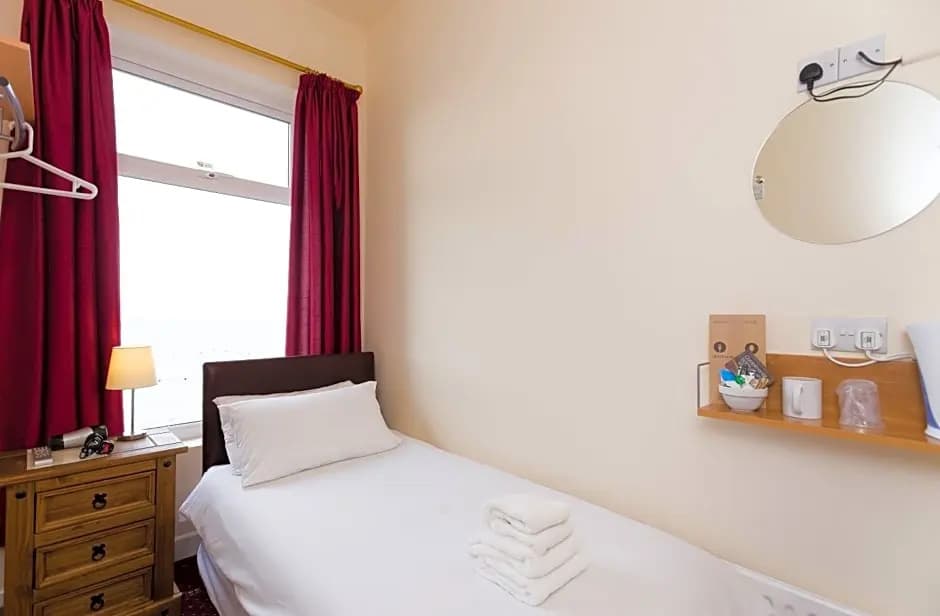Standard Single room with sea view