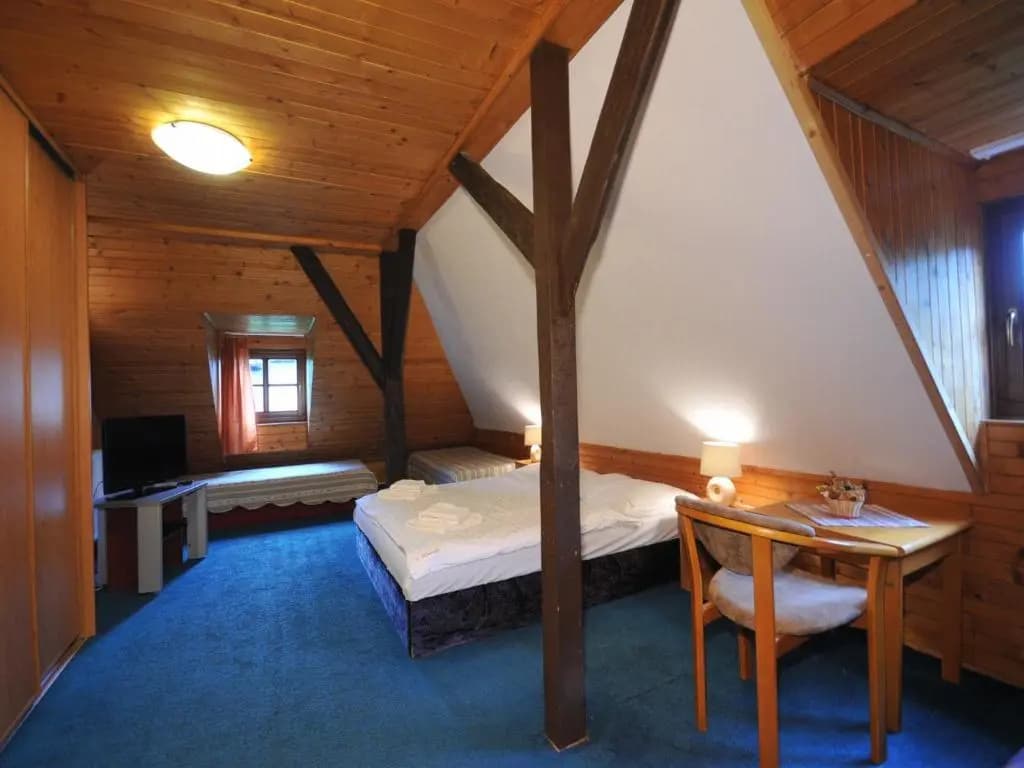 Standard Quadruple room