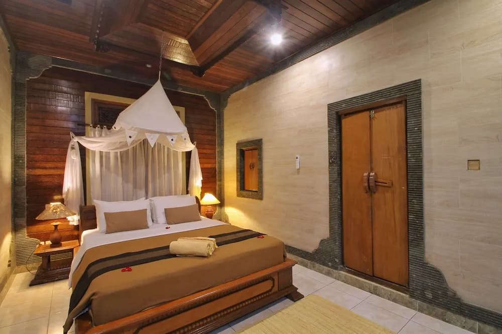 Standard Double room full double bed