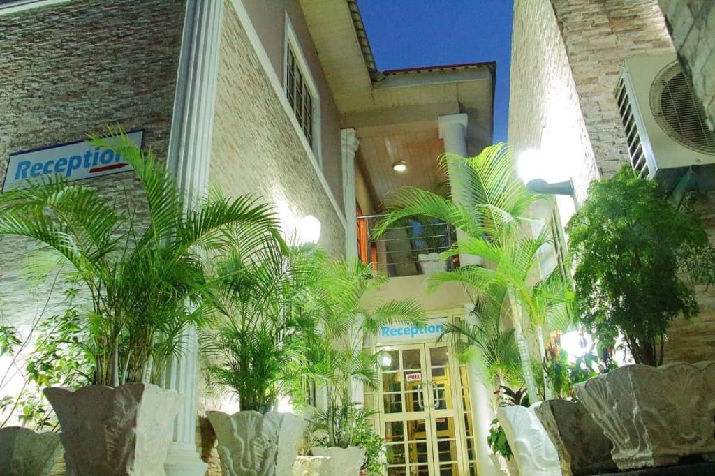 Hotel photo 1