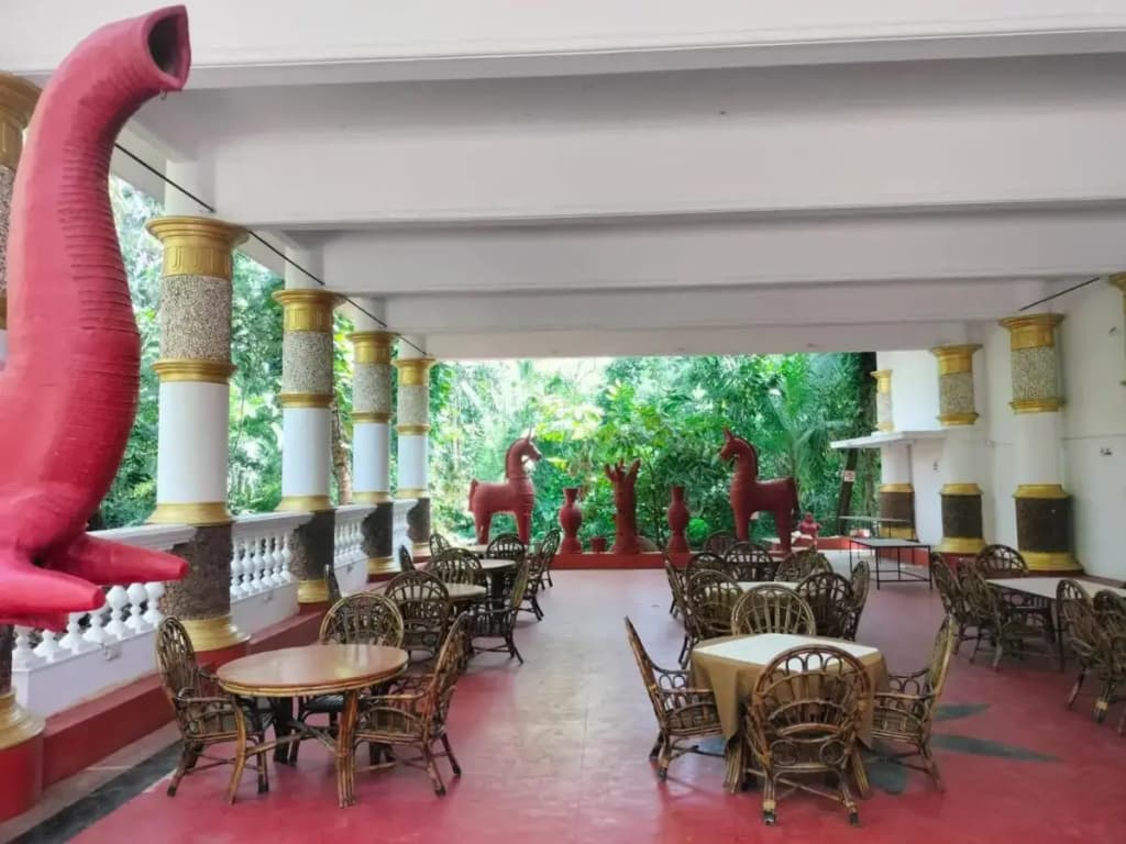 Hotel photo 12