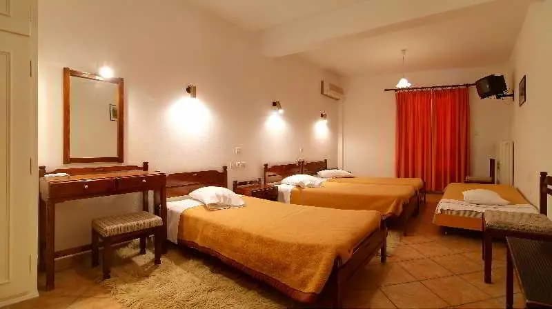 Standard Quadruple room