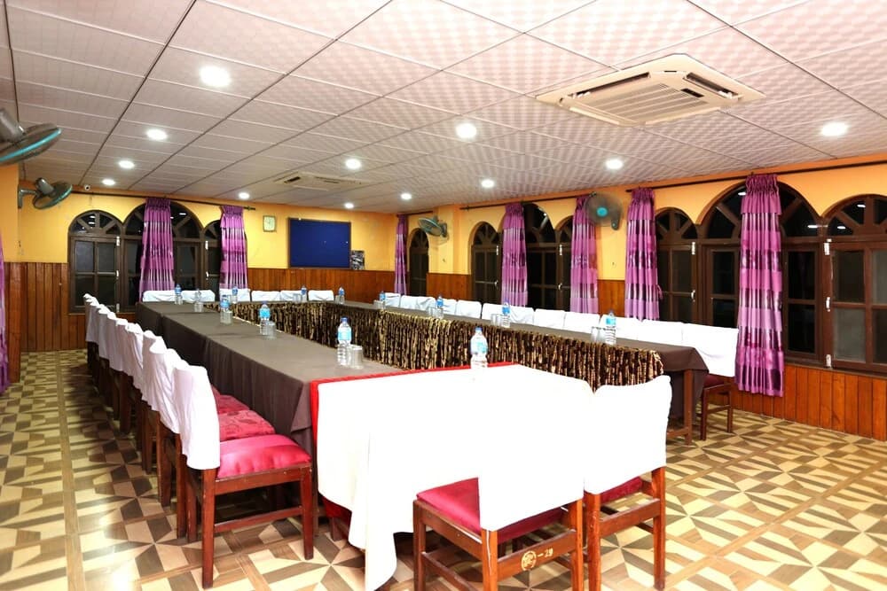 Hotel photo 12