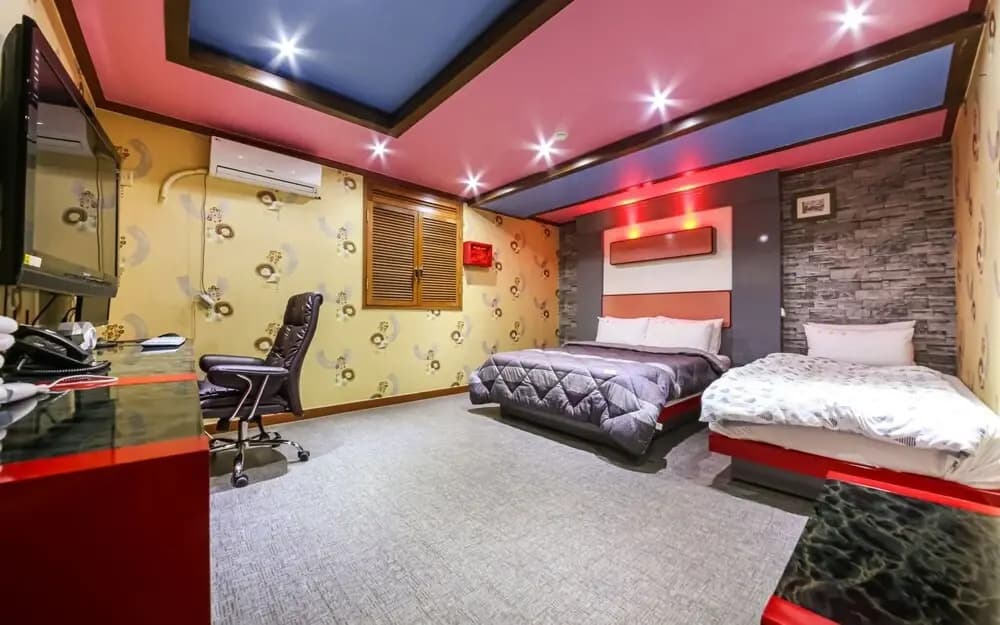 Hotel photo 5