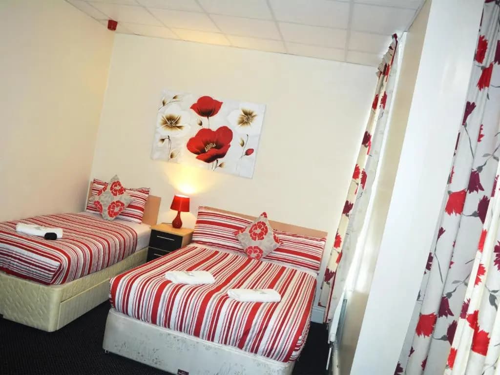 Deluxe Suite